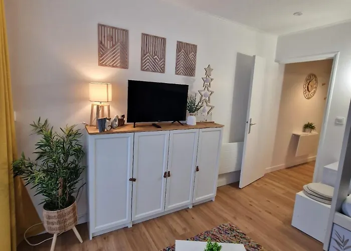 Bonito Estudio A Pie De La Pista De דירה *